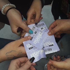 Meet your Posher, Ashley